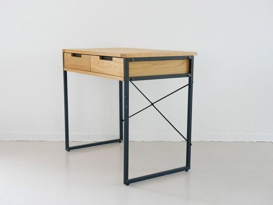 Mesa de jantar de superfície de madeira metálica dobrável para necessidades de escritório no estilo do norte da Europa